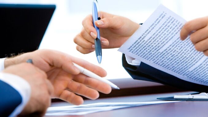 Assunzione senza firma del dipendente sul contratto: è valida?