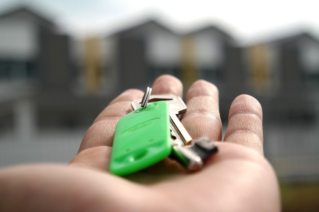Compravendite immobiliari: il contratto preliminare obbliga all’acquisto della casa?
