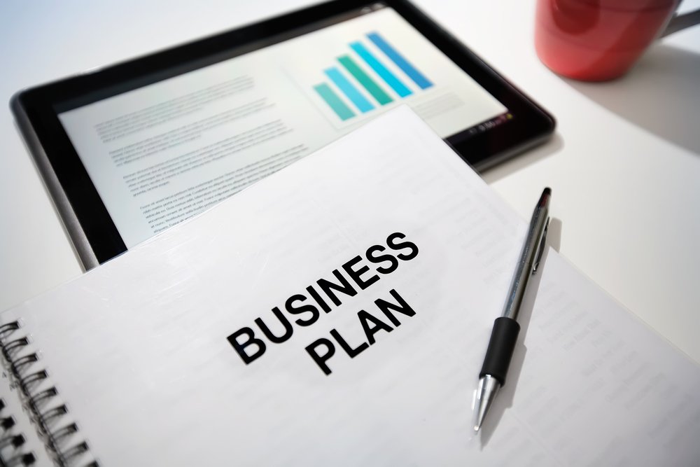 Quali sono gli elementi più critici e gli errori da evitare nella stesura di un business plan?