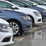 auto danneggiata nel parcheggio