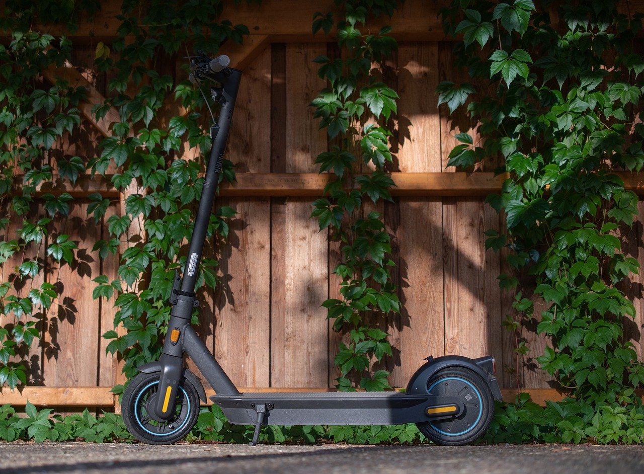 Bonus mobilità monopattini e bici, fino a 750 euro di rimborso: ecco per chi