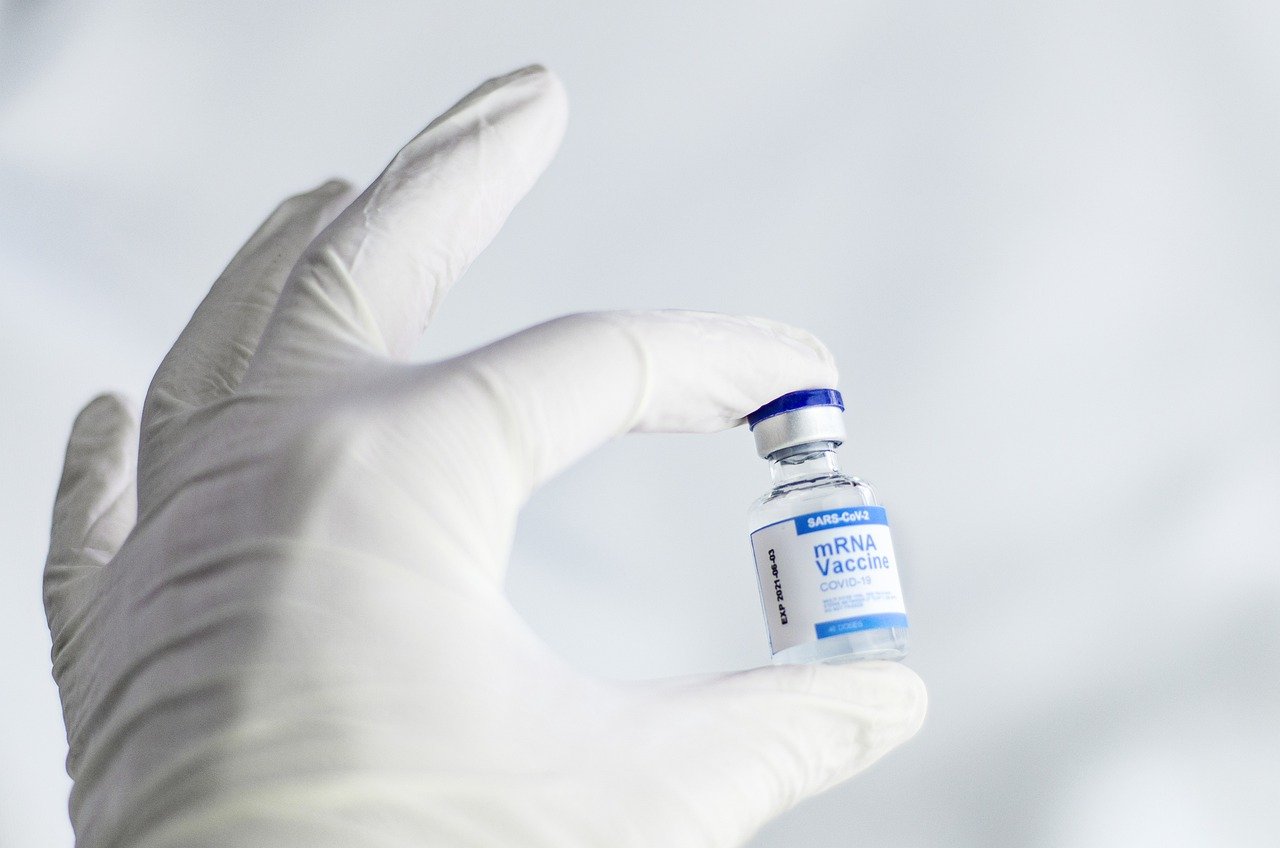 No vax: arriva l’emendamento che sospende le multe non vaccinati