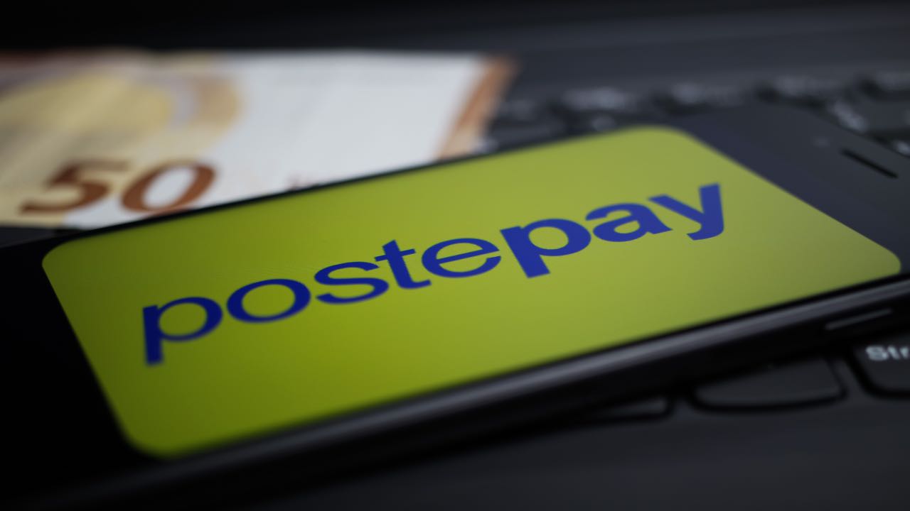 Postepay: arriva il servizio Tap & Go, di cosa si tratta?