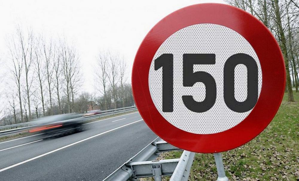 Limiti di velocità in autostrada: ecco quali sono