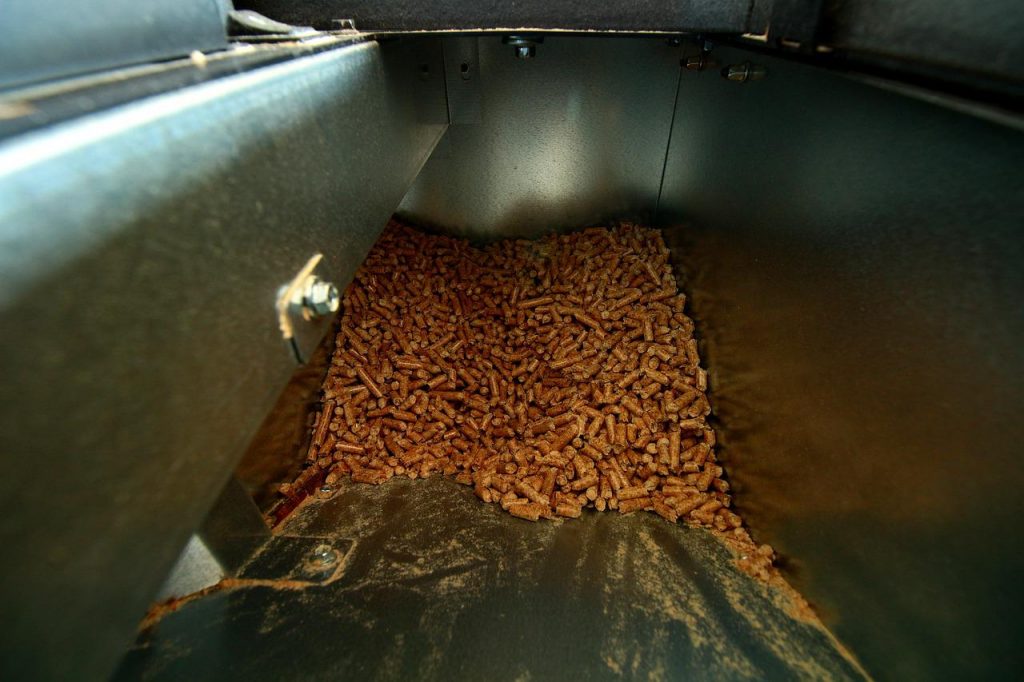 Stufa a pellet, si può istallare in casa se si è in affitto?
