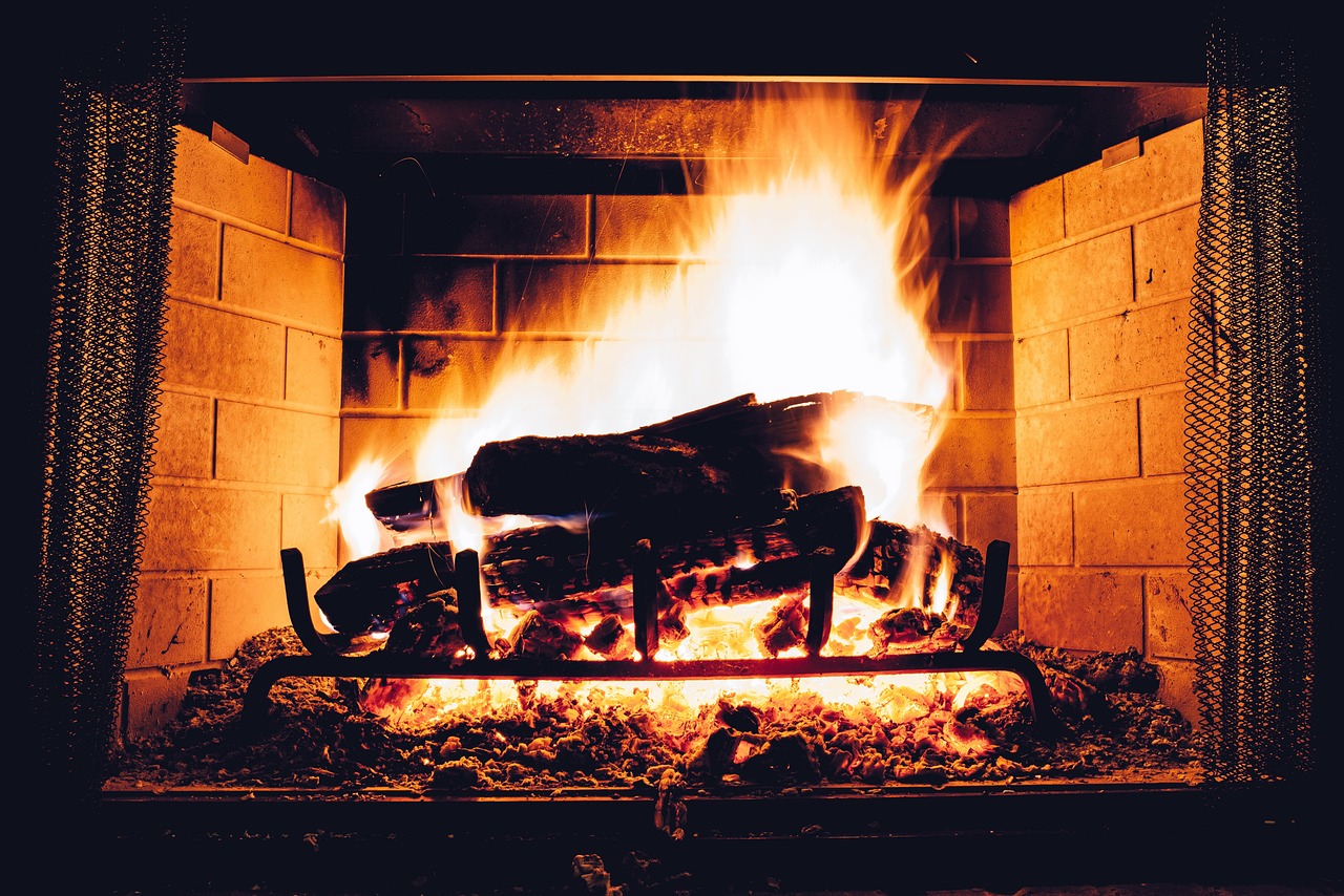 Quanto costa la legna per riscaldarsi questo inverno?