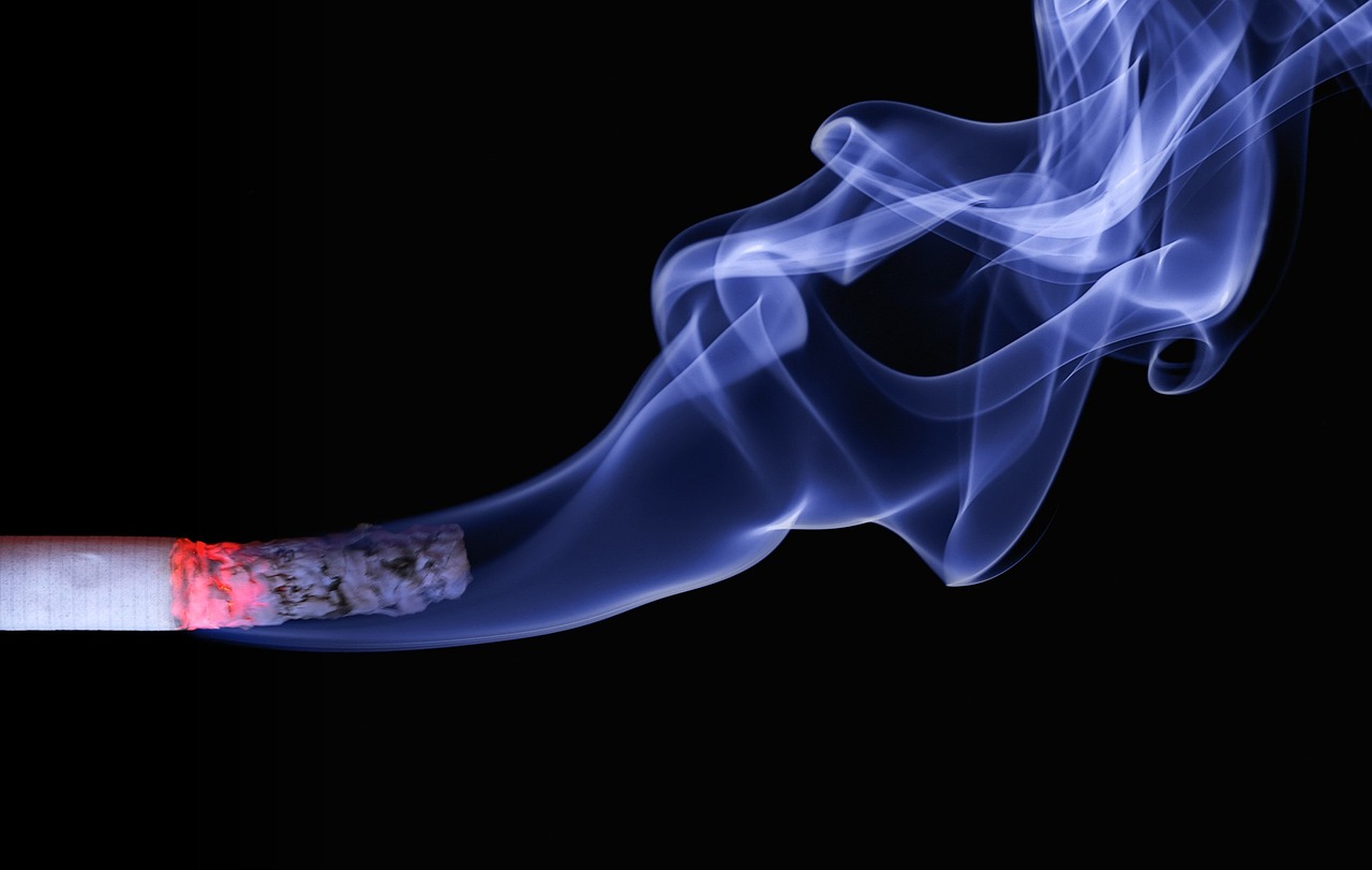 Aumenti sigarette: aumenta il trinciato e si riduce l’aumento per le sigarette