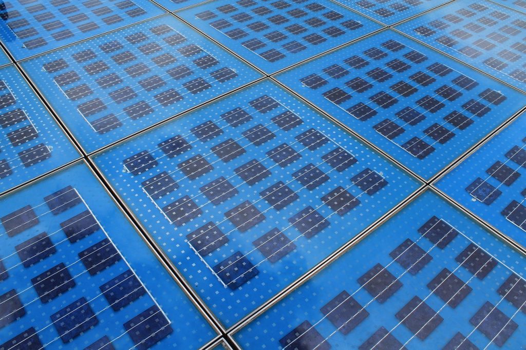Pavimento fotovoltaico, calpestabile e idoneo anche per gli uffici