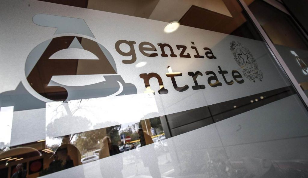Clamoroso autogol dell'Agenzia delle Entrate