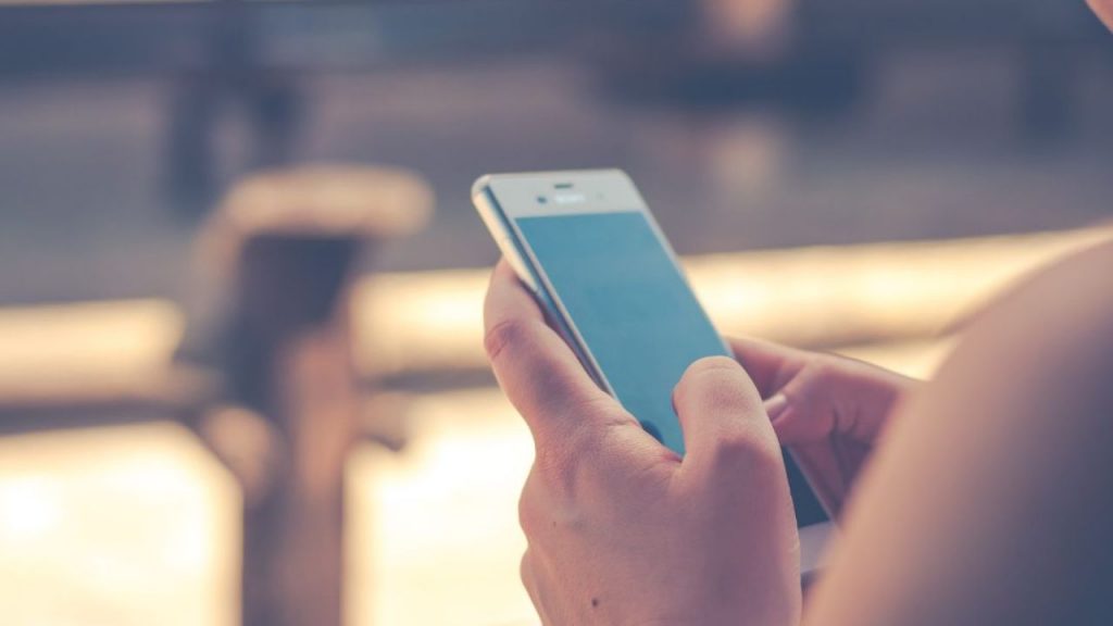 Dovrai cambiare telefono