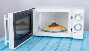 Il forno a microonde è vietato