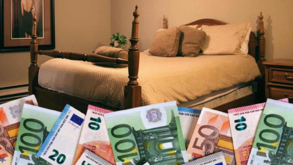 Questa è la regione italiana con più evasori fiscali: se li nascondono dietro al materasso | Tutto rigorosamente in nero