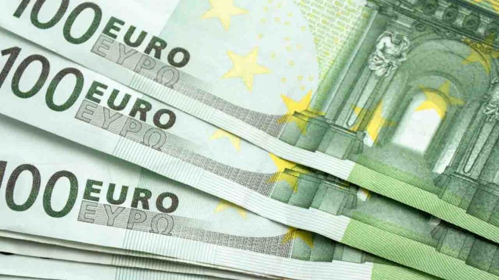 UFFICIALE: approvata la Pensione Bianca | Ci vai senza contributi: sistemati a vita tutti gli anziani