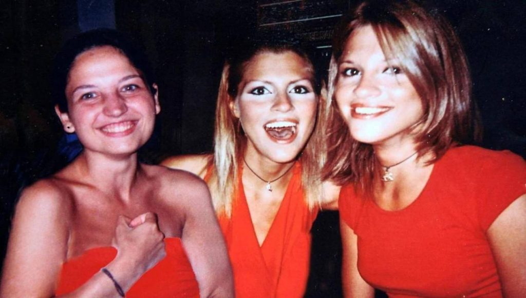 Chiara Poggi e le sorelle Cappa