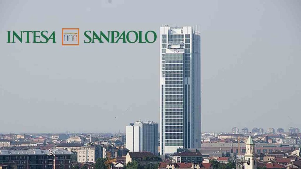 Intesa San Paolo, è l’apocalisse: conto bloccato per tutti gli italiani | “Ci fiondiamo in massa a prelevare ma…”