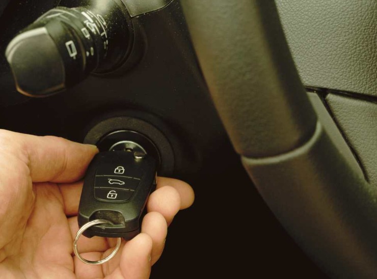Chiave di accensione auto