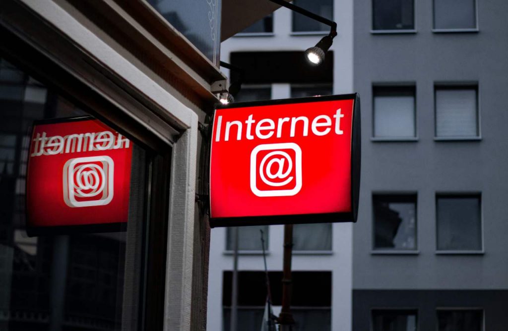 internet