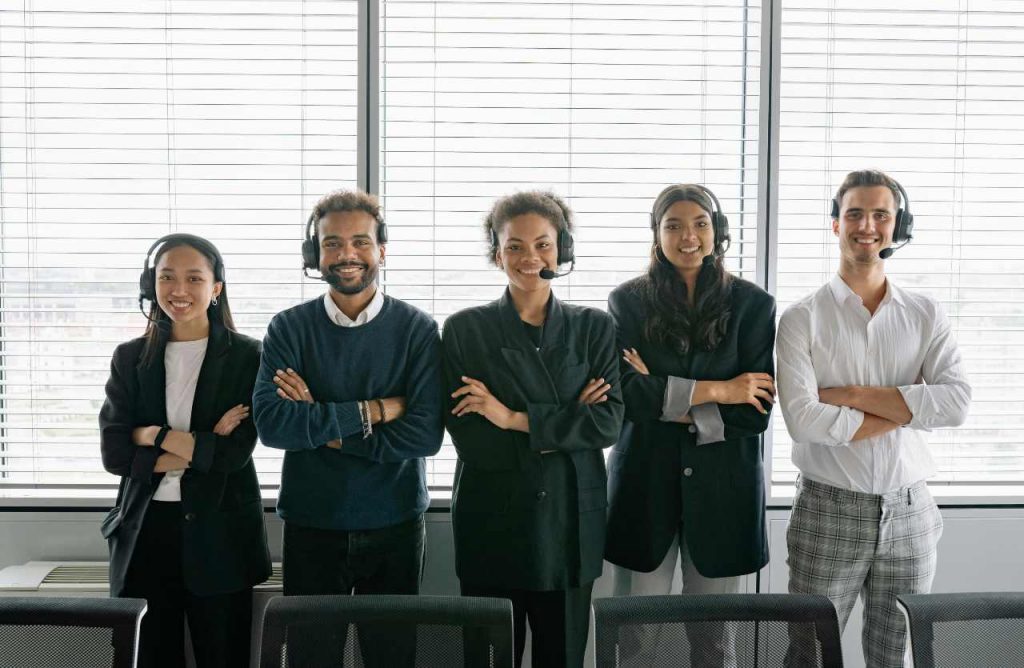 lavoratori sorridenti
