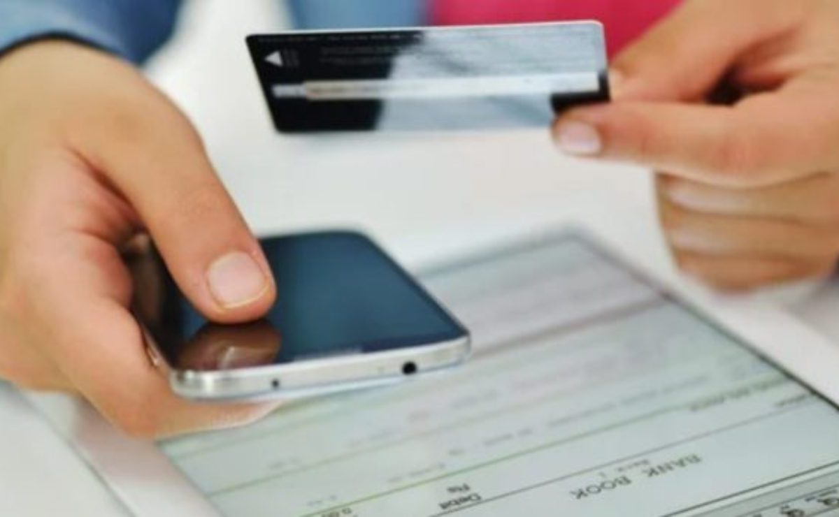 Conto Corrente, non lo sai ma ti spetta un risarcimento | La tua banca ti deve dei soldi: sarà il Natale più ricco di sempre