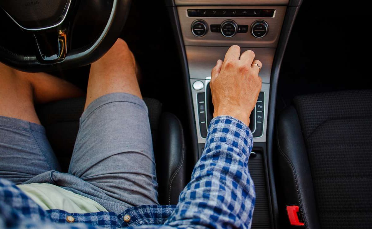 Frizione, evita questo errore comunissimo | Ti durerà il triplo del tempo: sembra una sciocchezza ma ci cascano tutti