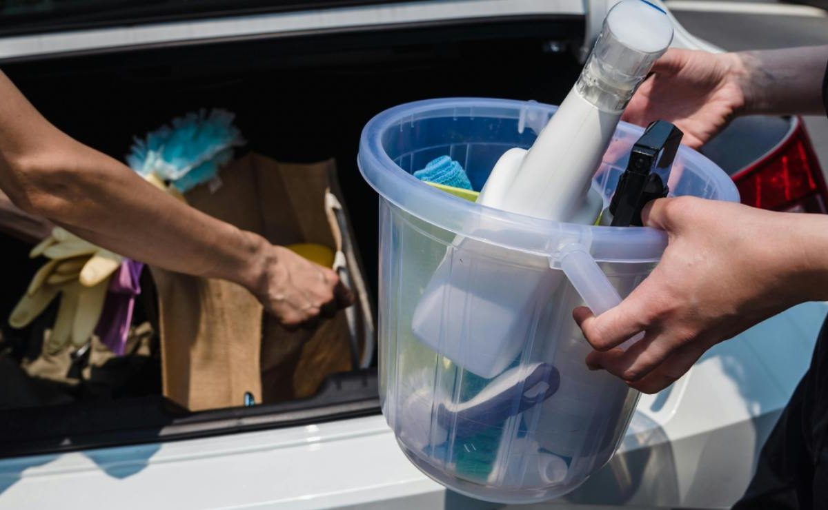 Non metterlo mai nel portabagagli: 1700€ di multa se ti fermano così | Si tratta di un reato orribile