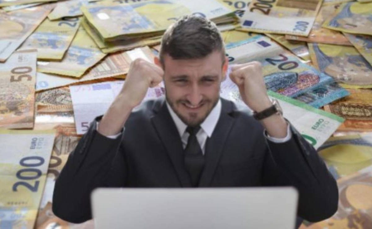 Offerta di lavoro da prendere al volo: 3000€ al mese di stipendio | Nessuna esperienza richiesta