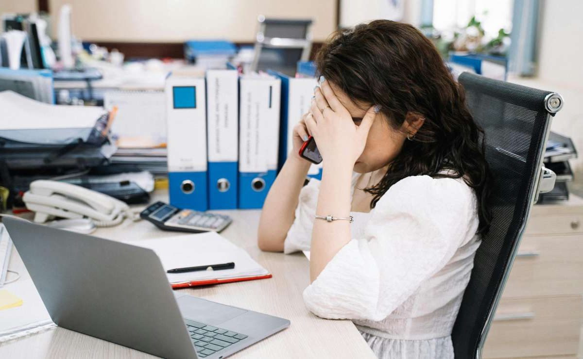 Stress da lavoro, arriva una sentenza storica | Boom di risarcimenti in Italia: molto probabilmente spetta anche a te