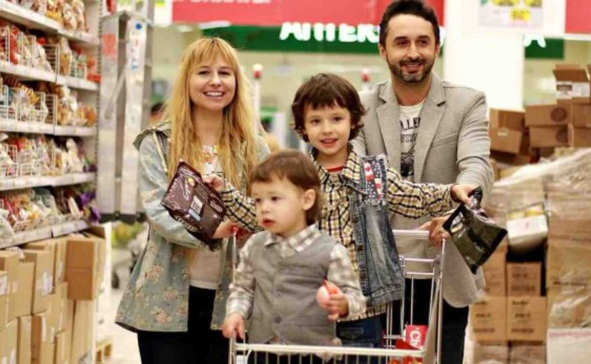 Stipendio, se non raggiungi questa cifra c’è una bella notizia | Puoi fare la spesa GRATIS: lo Stato paga per te