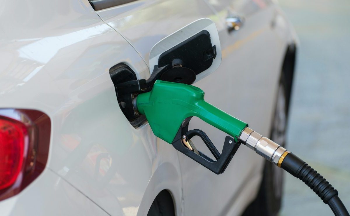 Scandalo carburante diluito, occhio a questi distributori | Pensi di fare il pieno ma è quasi tutta acqua